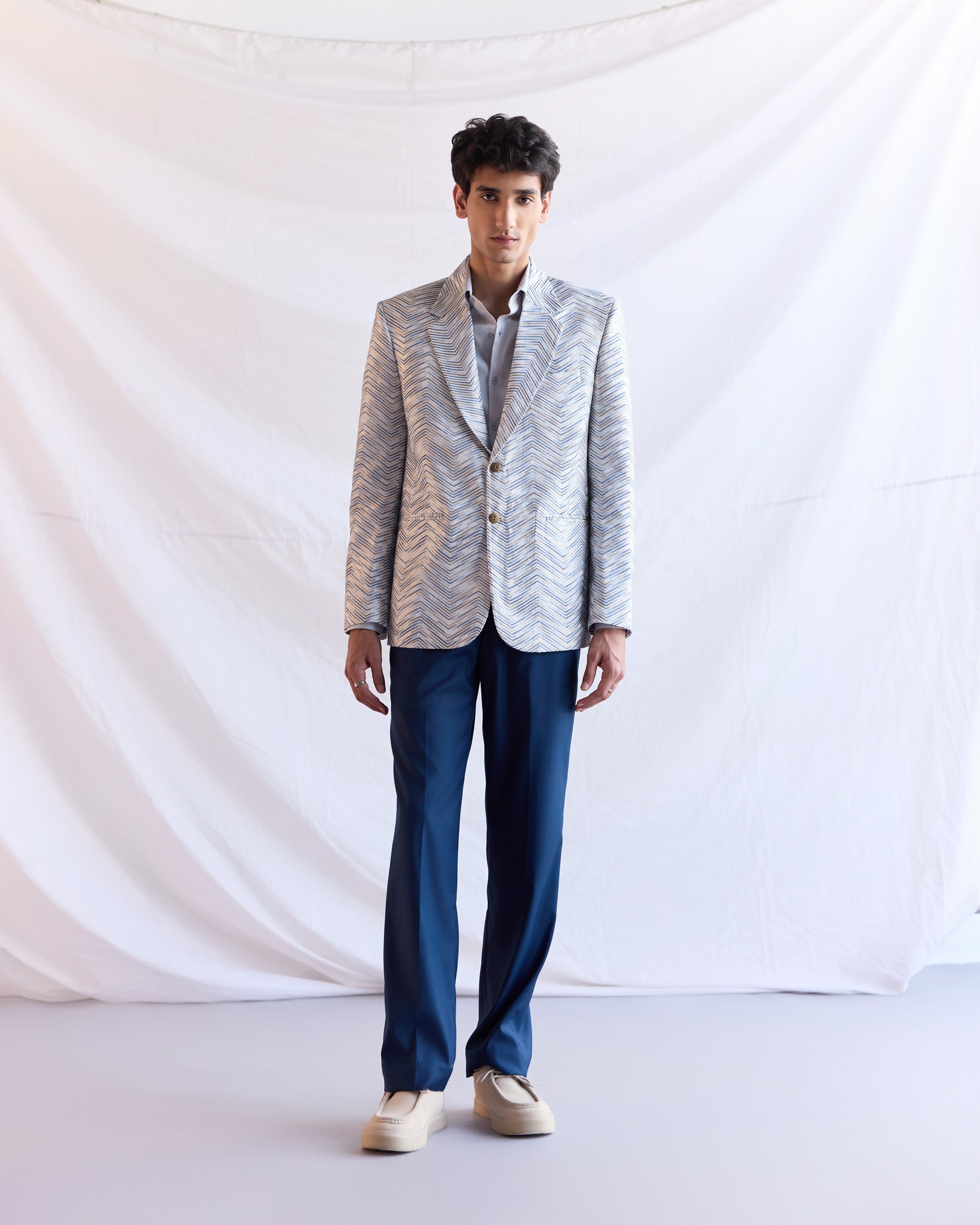 "Le Sirocco" embroidered blazer