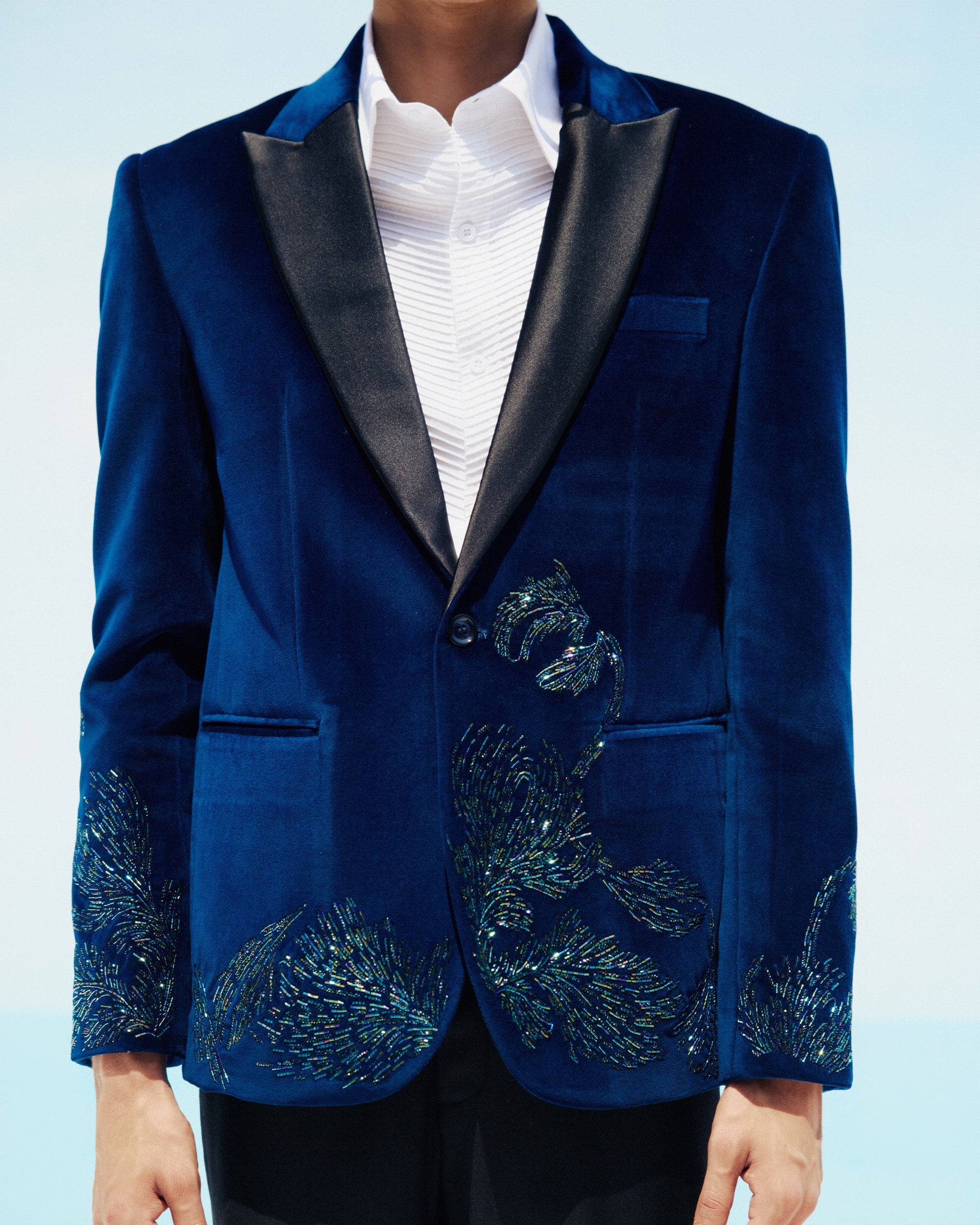 "Le Bahamas" hand embroidered blazer