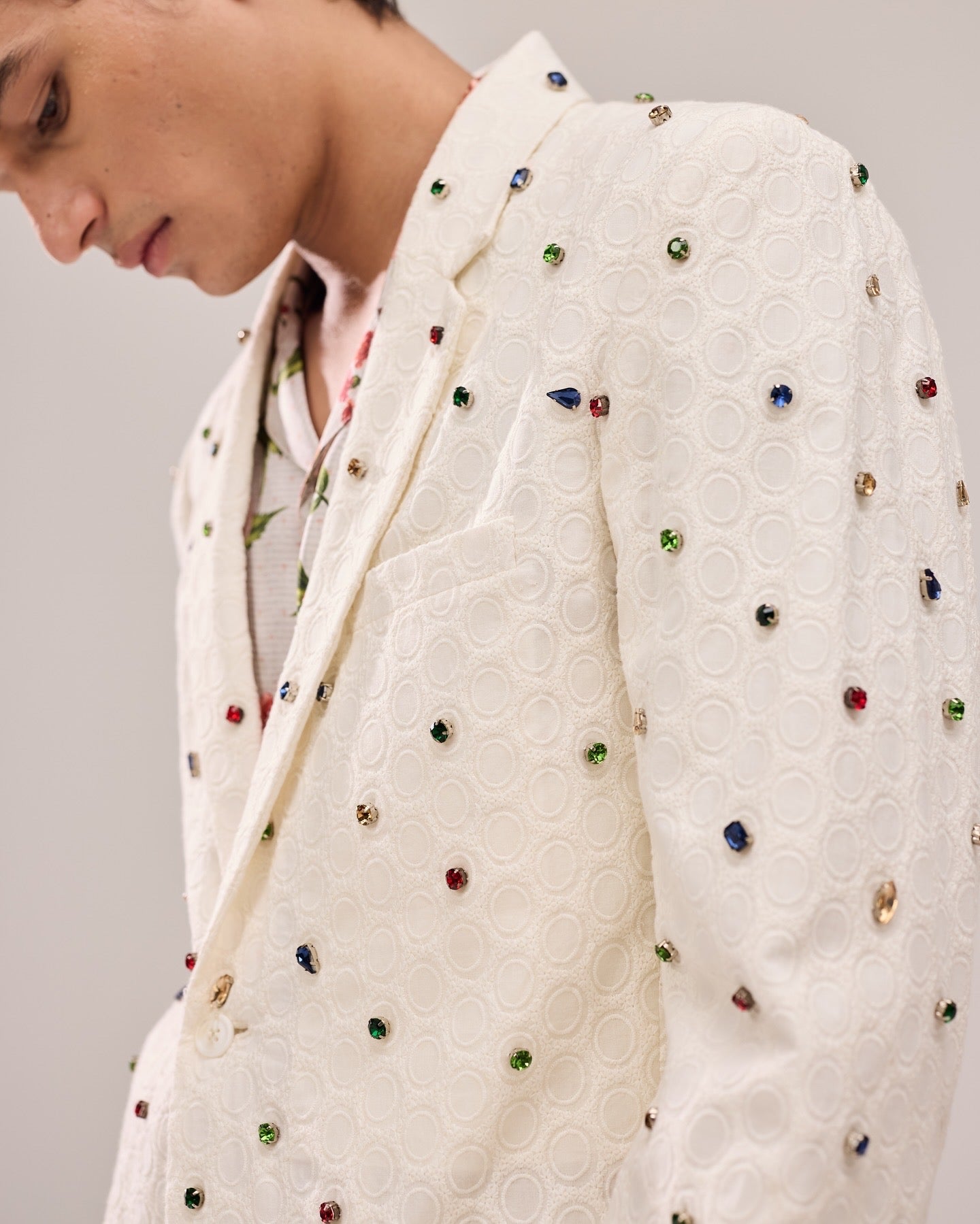Frozen pearl hand embroidered casual wedding blazer
