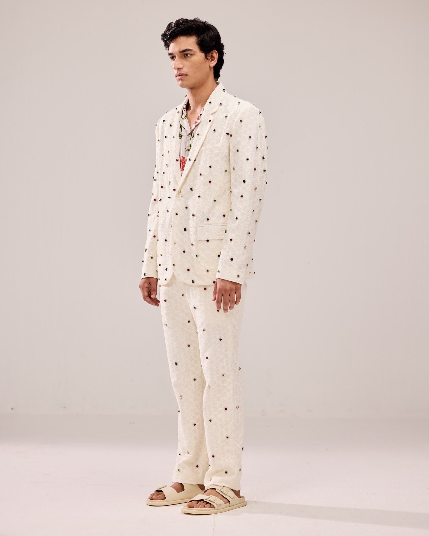 Frozen pearl hand embroidered casual wedding blazer