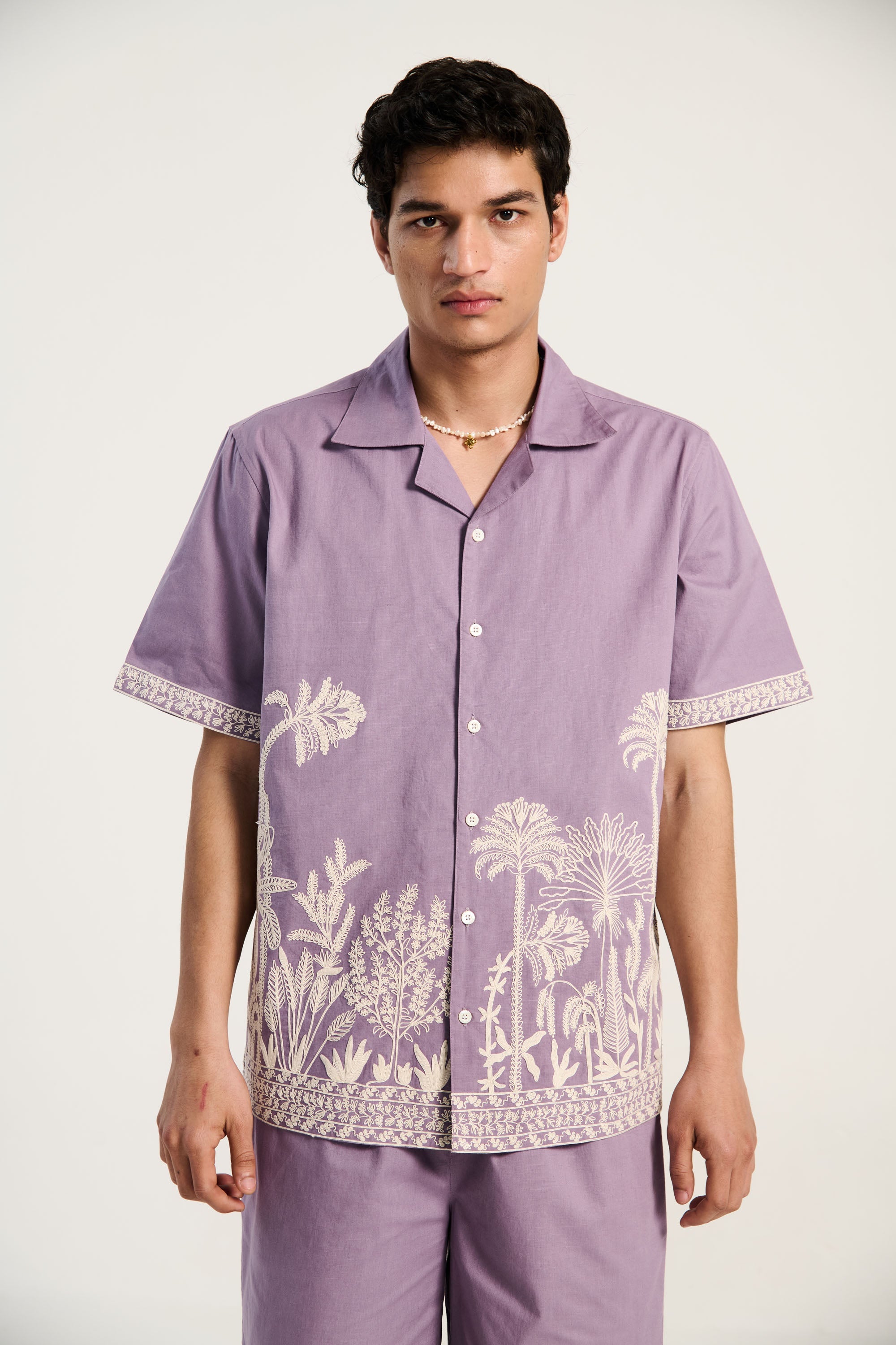 "Palm paradise" embroidered shirt