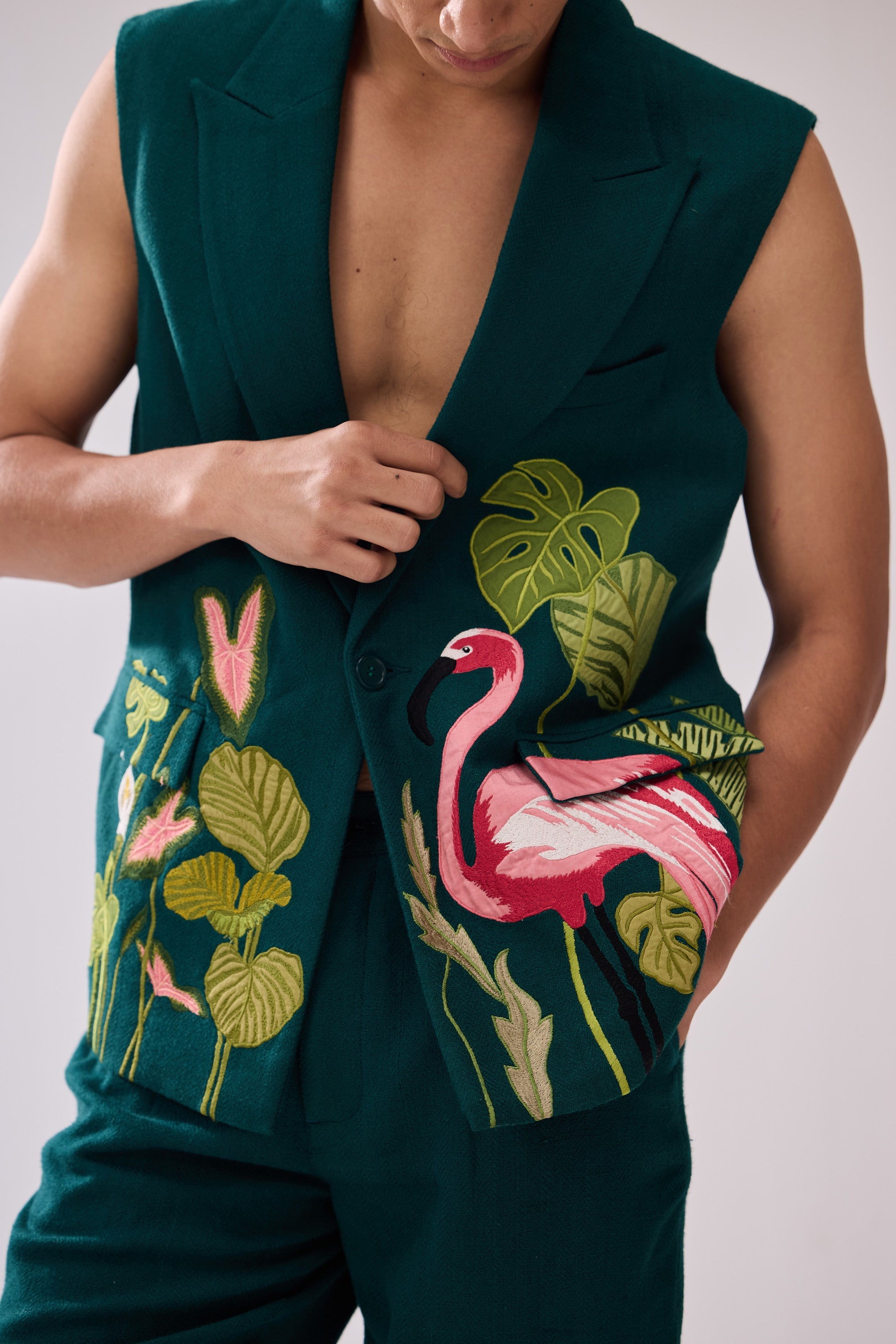 "Le Flamingo" hand embroidered resort blazer