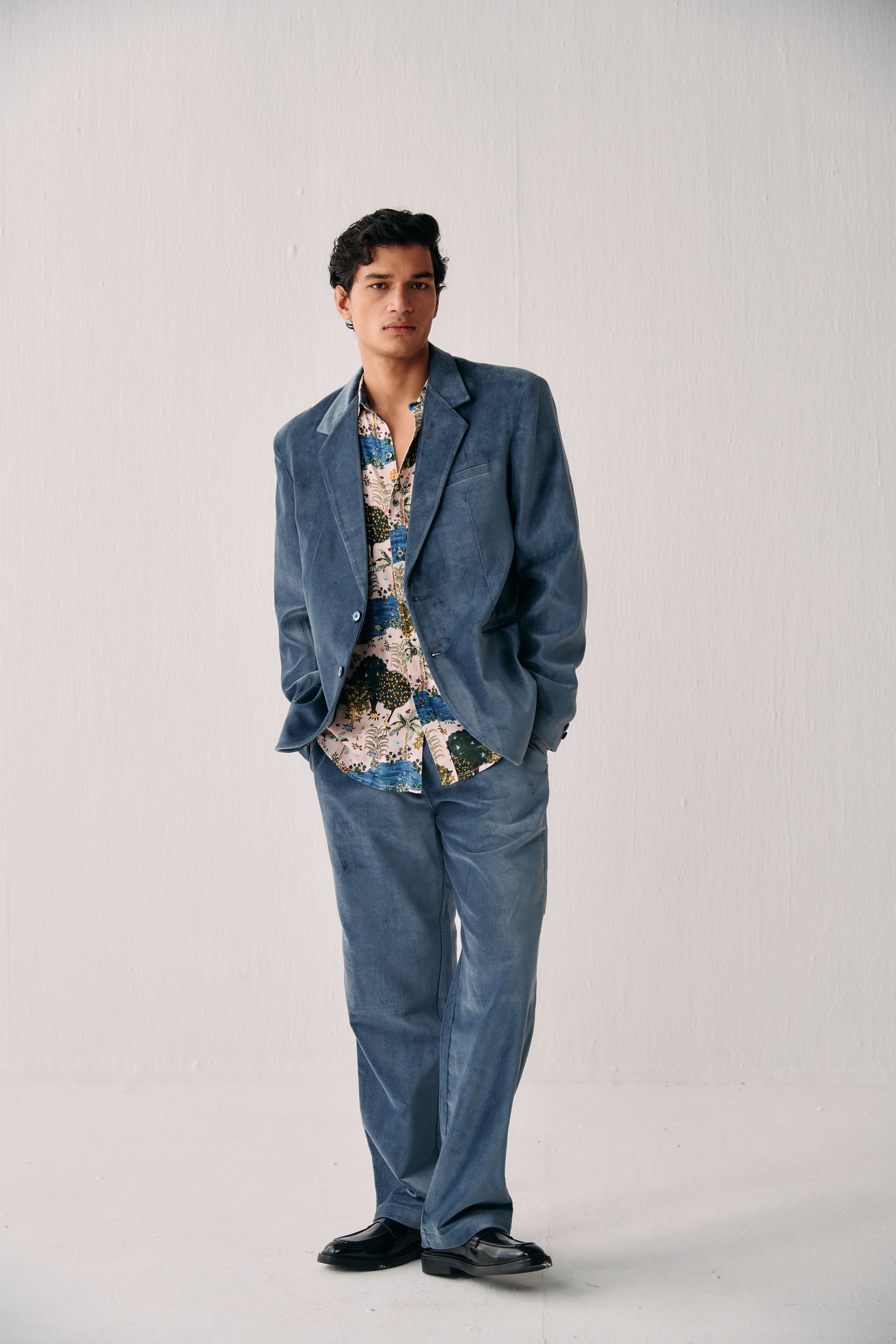 Vintage velvet blazer- Ice Blue