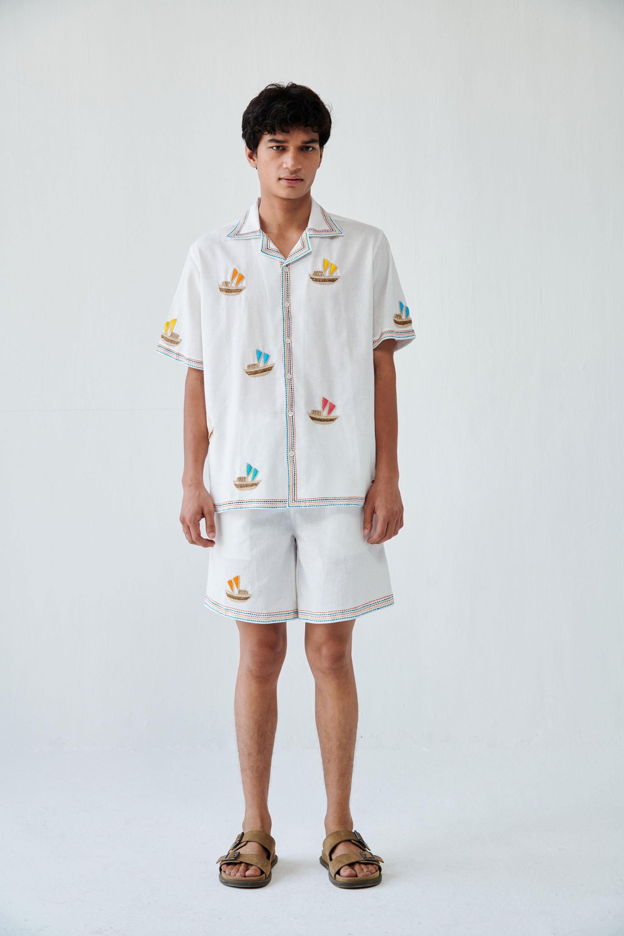 "Le Riveria" resort set